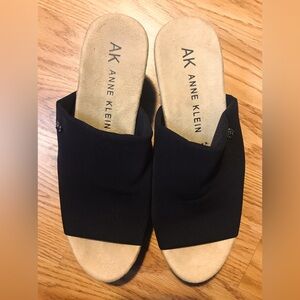 Anne Klein Black & Tan Suede Wedge Sandals Size 8 NWOB